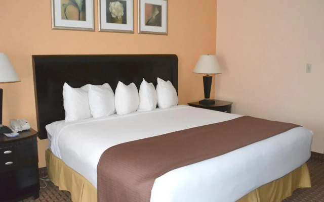 Baymont by Wyndham East Windsor Bradley Airport