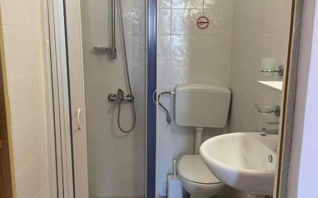 IL PONTE room4