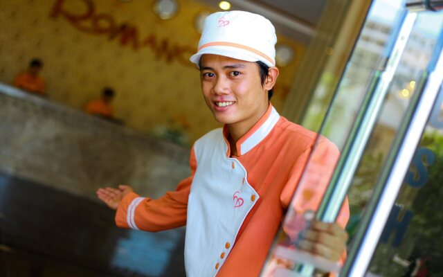 Romance Hotel