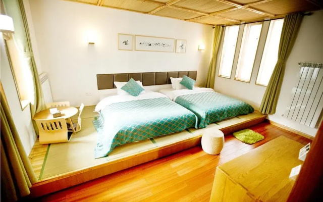 Hangzhou West Lake Longshang Boutique Hotel