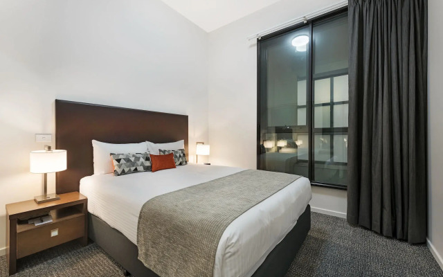 Melbourne CBD Central Apartment Hotel
