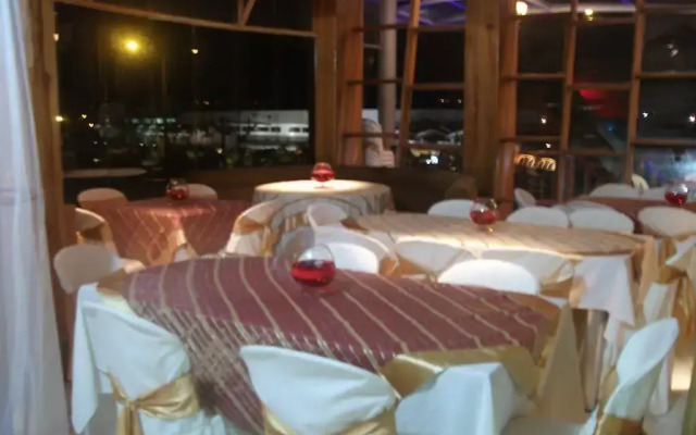 Hotel Ciudad Latin Palace