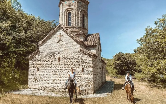 Lost Ridge Inn & Brewery & Ranch