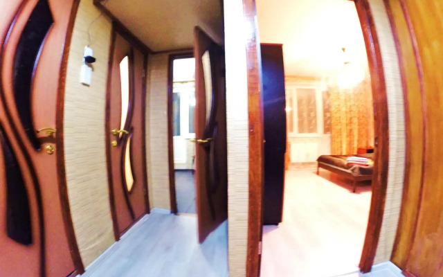 Милана на улице Кустанайская