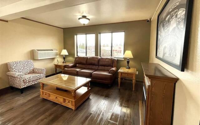 Super 8 By Wyndham Moscow / Pullman