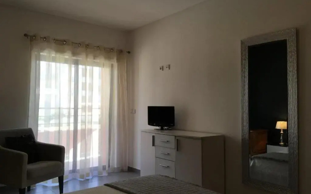 Apartamentos Paraíso Sol da Rocha