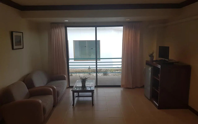 Sawang Resort Golf Club and Hotel