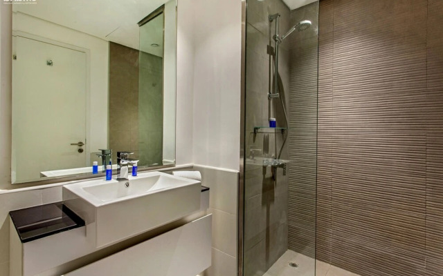 2B-PulseResidence-808 by bnbme homes