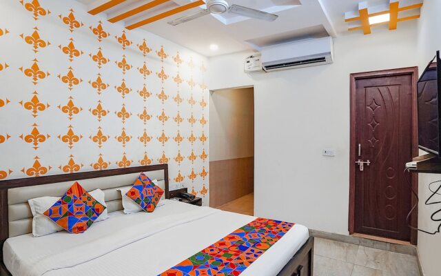 Shree Karuna by OYO Rooms