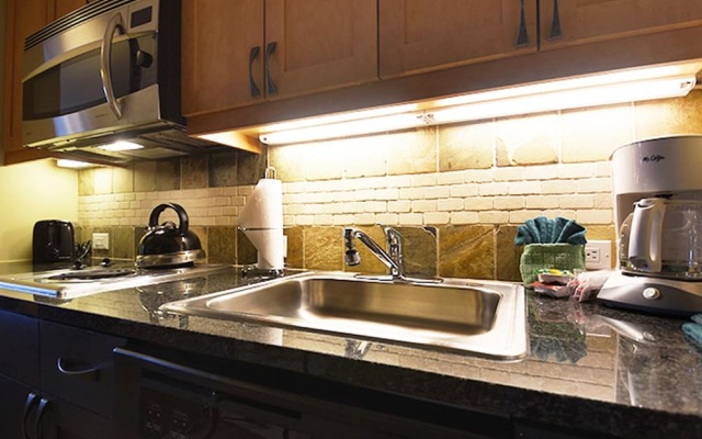 Founders Pointe 4646