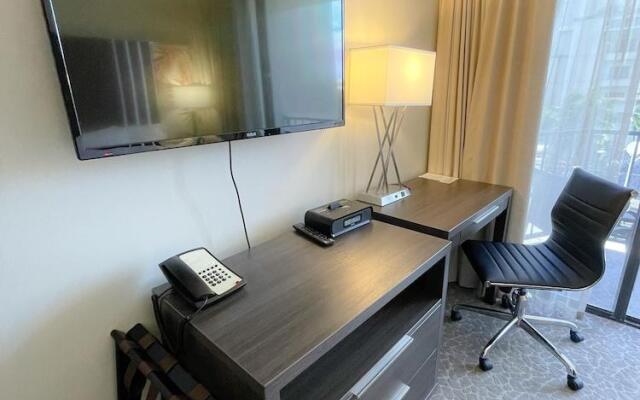 Aqua Palms 306 Condo by RedAwning