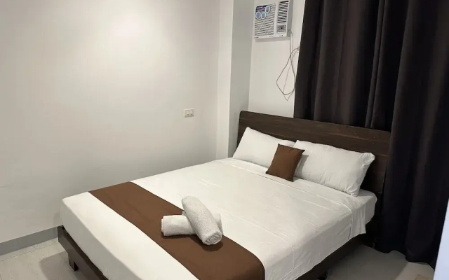 Aden Hotel