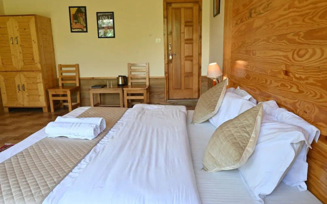 Cascade Mountain Retreat Manali