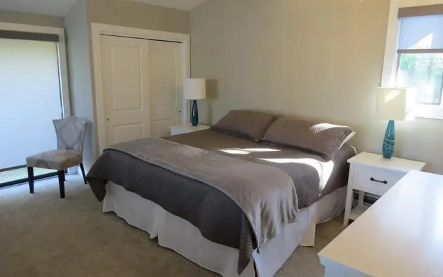 44 Ethelma Drive - Two Bedroom House