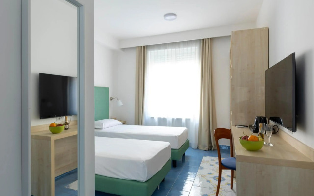 Napolit'amo Hotel Medina