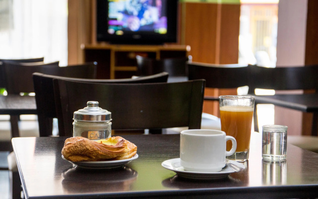 Wynnie Hotel