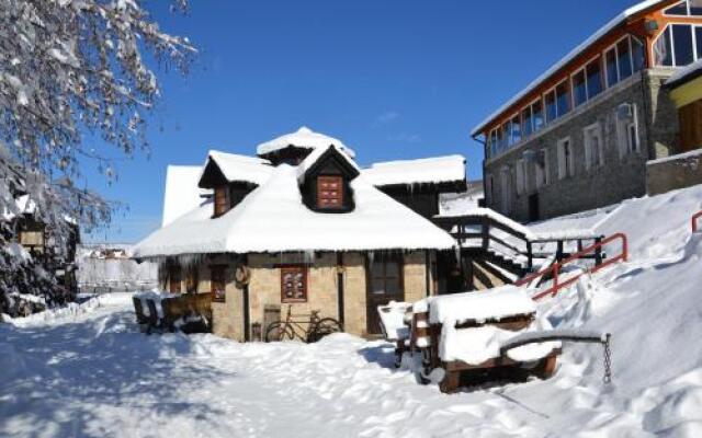 Ethno Village Babici And Hotel Rostovo