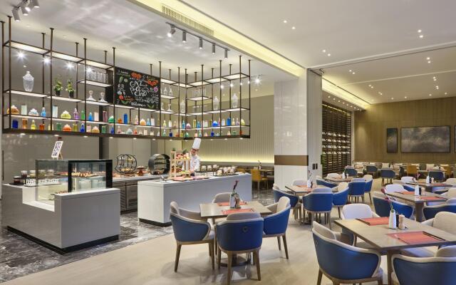 Crowne Plaza Wuhan Development Zone by IHG