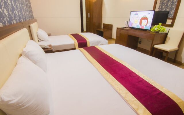 Ngan Hang Hotel