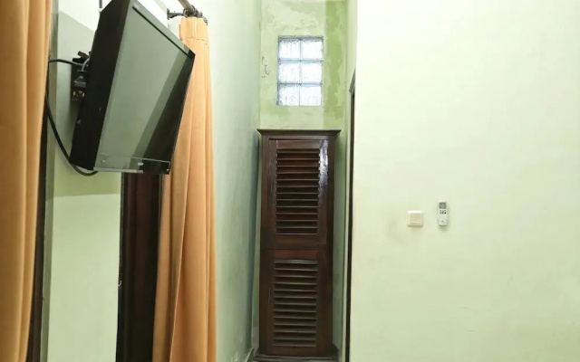 RedDoorz @ Mataram Kuta 3 – Guest Rooms – Kuta