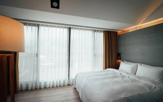 Onsense Villa