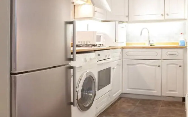 Apartment Near Victoria Station