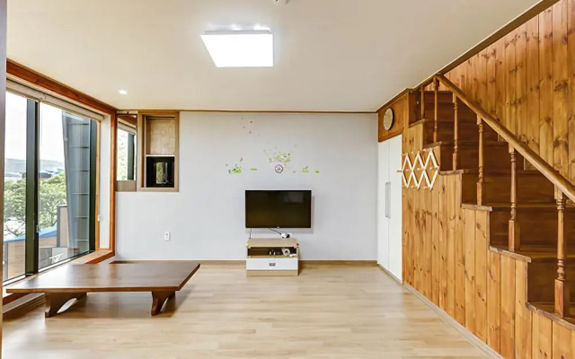 Gyeongju Joyang Pension