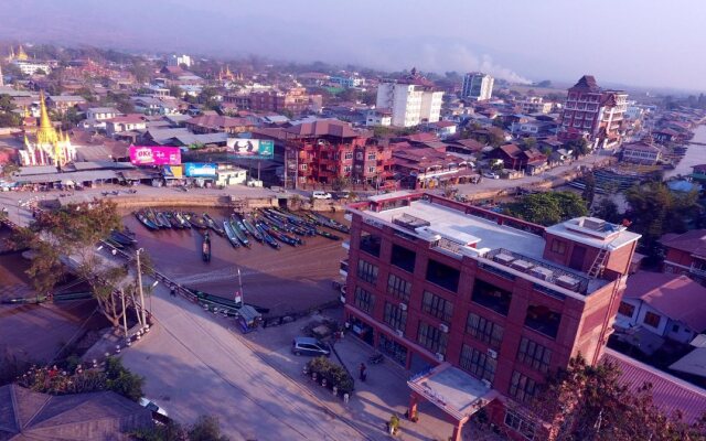 Inle Strand Hotel