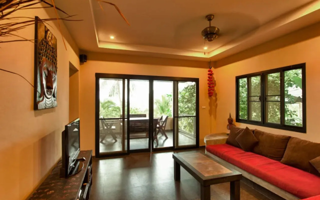Koh Tao Heights Studio Apartments