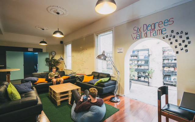 Six Degrees Boutique Hotel