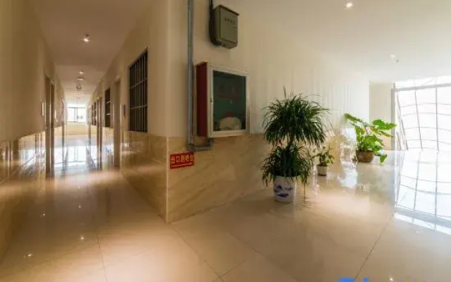 Shanghai Wenjun Hotel