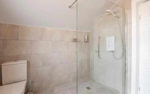 Kingsway Property
