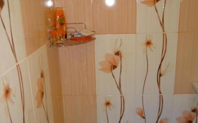 Orange Flower Apartments