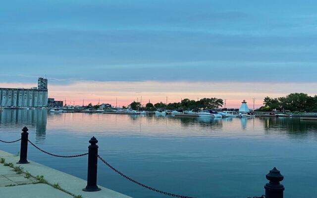 Holiday Inn Express & Suites Collingwood