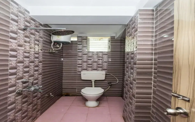 OYO 1865 Hotel Trivedi International