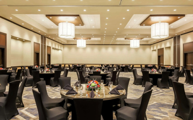 Embassy Suites by Hilton Syracuse Destiny USA