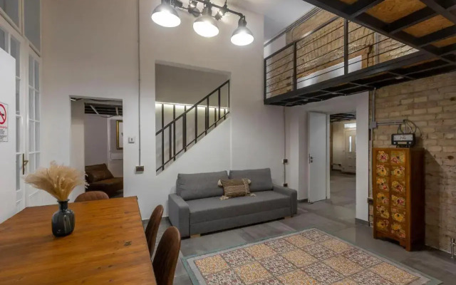 The Address Loft 22ppl