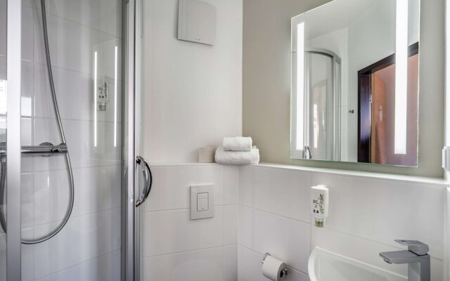 B&B Hotel Freiburg-Nord