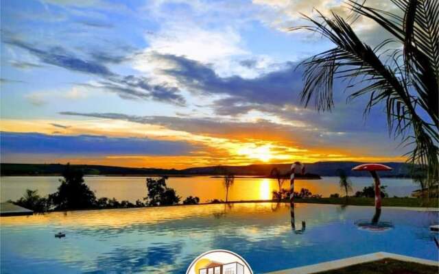 Riviera Capitólio Hotel