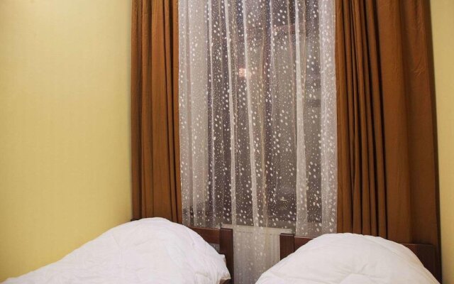 Хостел Берлога