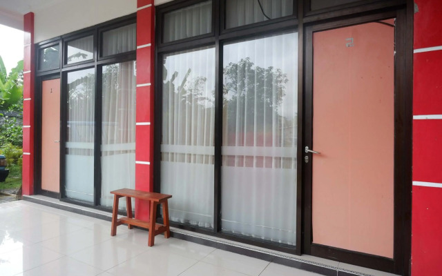 OYO 2718 Backpacker's Homestay Jlegong