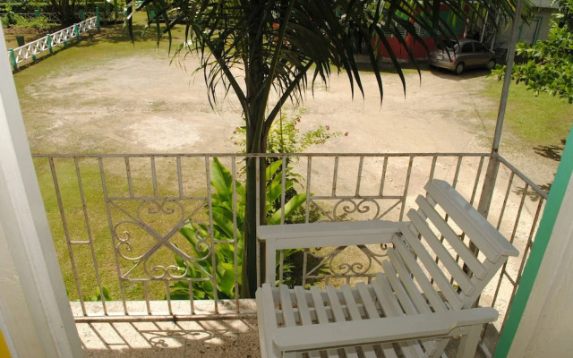 Bluefields Bay Resort