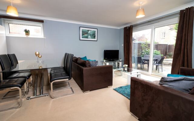 Benson Close Serviced Accommodation