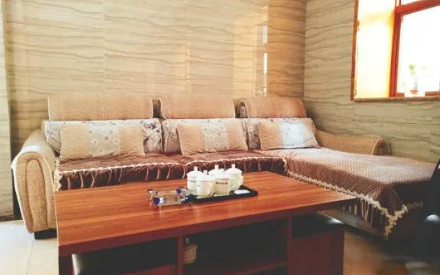 Ivory Mountain Holiday Inn