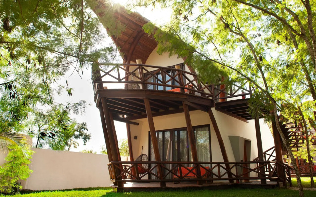 Mia Bacalar Luxury Resort & Spa