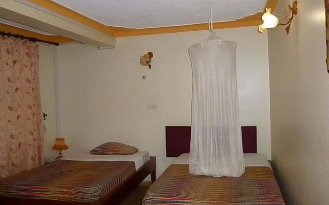 Askay Hotel Suites