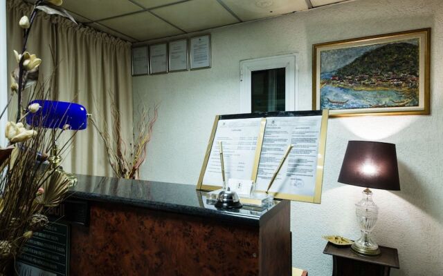 Hotel Ideal