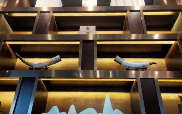 Venus Royal Hotel