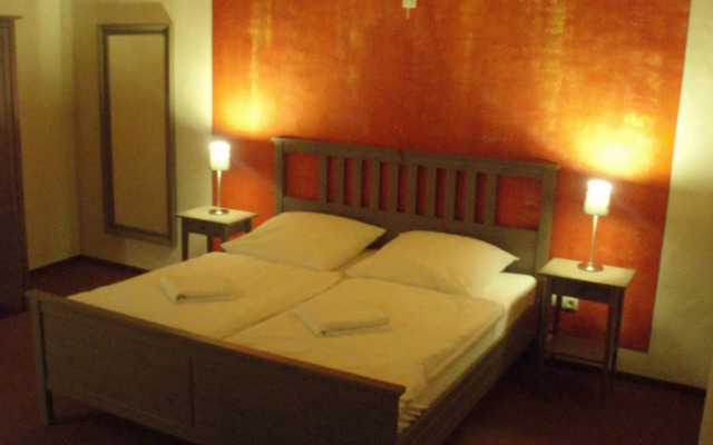 Hotel Pastis