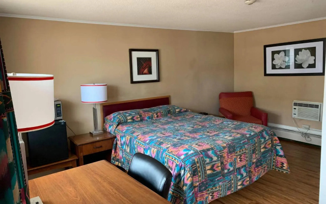 Stonehouse Motel and Restaurant